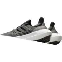 adidas LIGHT W