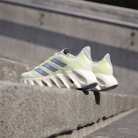 adidas SWITCH FWD W