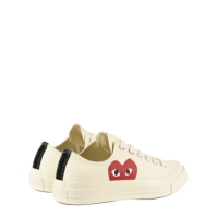 Pantof sport COMME DES GARCONS PLAY X Converse Large Peeping Heart Chuck Taylor 70