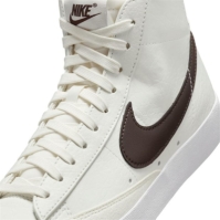 Pantof sport Nike Blazer Mid 77 NN dama