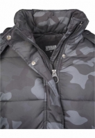 Jacheta Boyfriend Camo Puffer dama Urban Classics