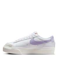 Pantof Nike Blazer Low Platform