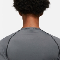 Nike Pro Dri-FIT Tight Fit Long-Sleeve Top barbat