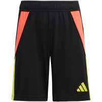 Pantaloni
scur?i pentru copii adidas Tiro 24 negru IT2424