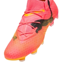 Pantofi de
fotbal Puma Future 7 Ultimate FG/AG 107599 03