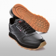 Pantofi sport piele naturala Reebok Cl Lthr negru 49800 Barbati