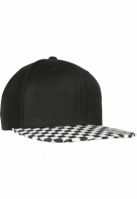 Checkerboard Snapback Flexfit