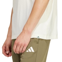 Tricou barbati adidas Growth Badge Graphic crem IS2873