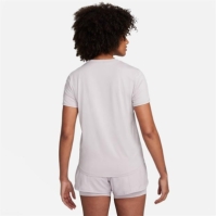 Nike Dri-FIT One Standard Fit Short-Sleeve Top dama