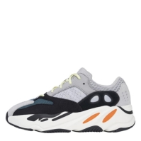 Yeezy Boost 700 Sneakers copil