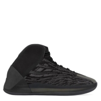 YEEZY Qntm Onyx Sneakers