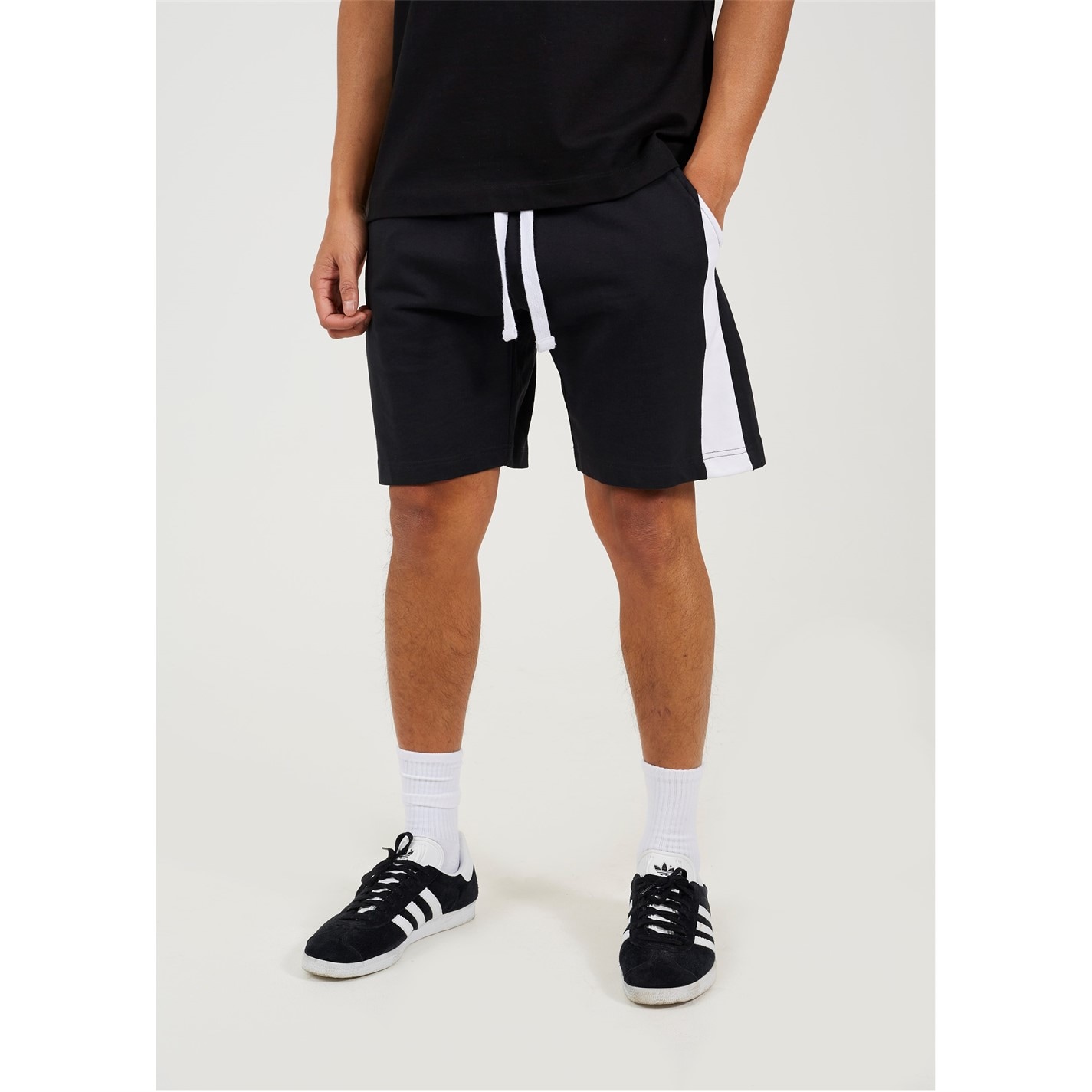 Brave Soul Short with Contrast Waistband