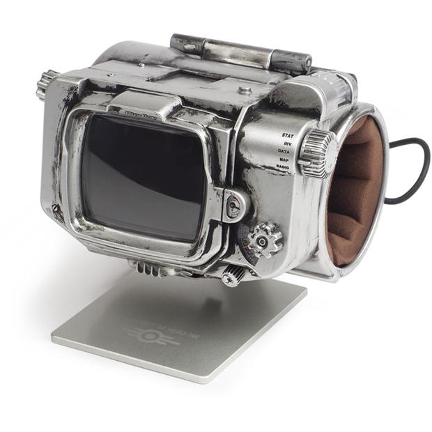 Fallout Pip-Boy 3000 Mk V Die-Cast Replica