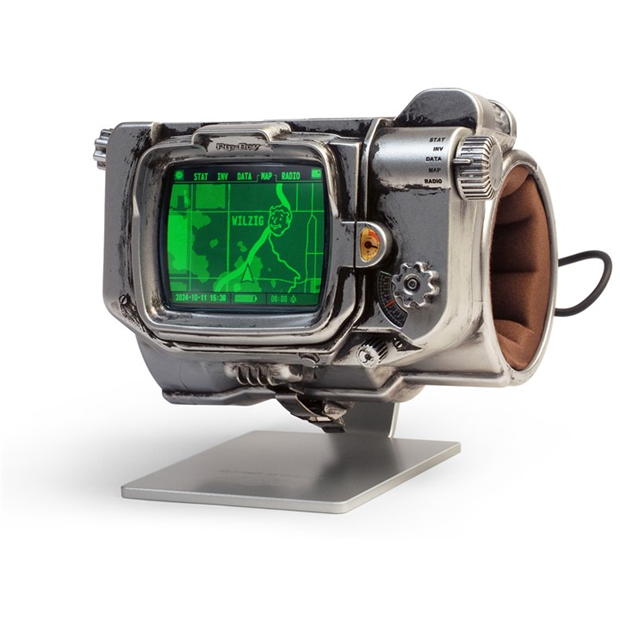 Fallout Pip-Boy 3000 Mk V Die-Cast Replica