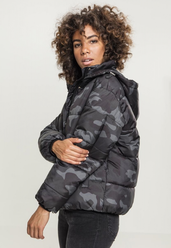 Jacheta Boyfriend Camo Puffer dama Urban Classics