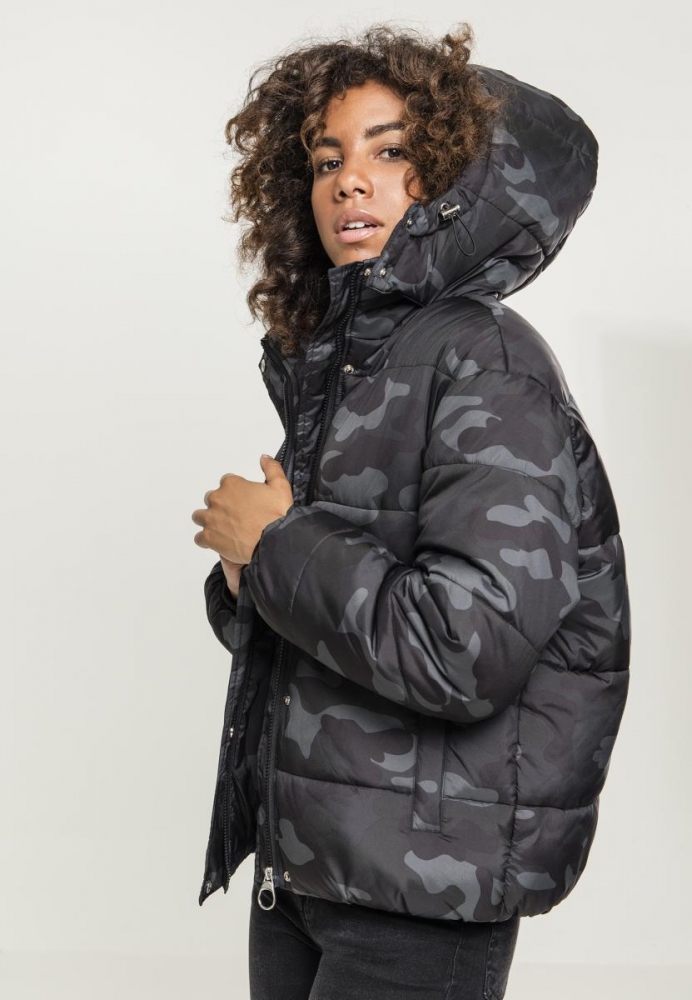 Jacheta Boyfriend Camo Puffer dama Urban Classics