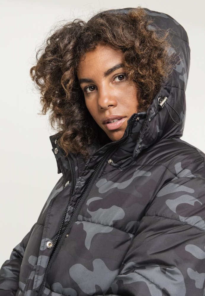 Jacheta Boyfriend Camo Puffer dama Urban Classics