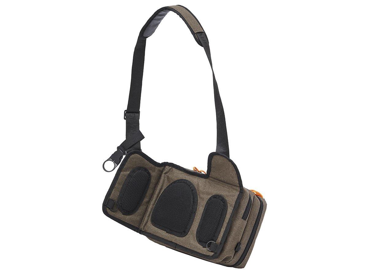 GEANTA SPECIALIST SLING 20X31X15CM+1 CUTII SAVAGE GEAR