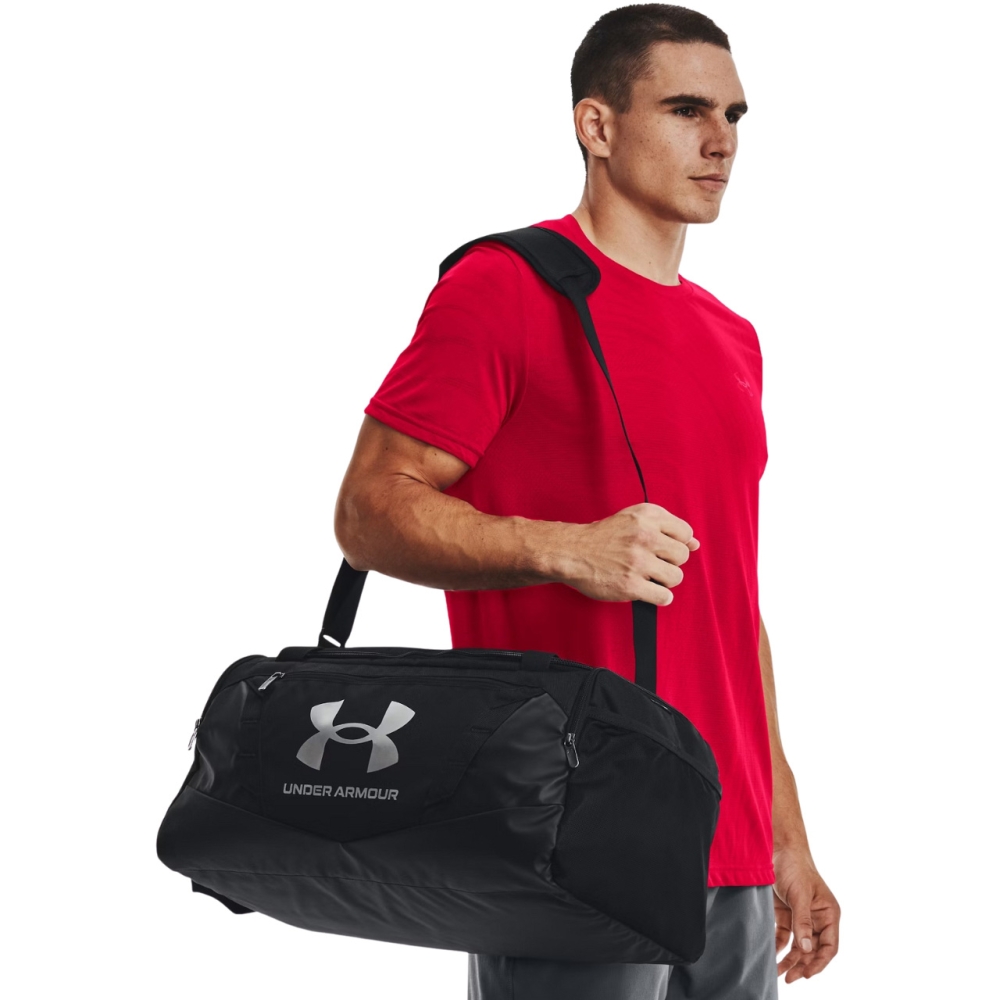 Geanta box Under Aromur Undeniable 5.0 Duffle SM black 1369222 001 Under Armour