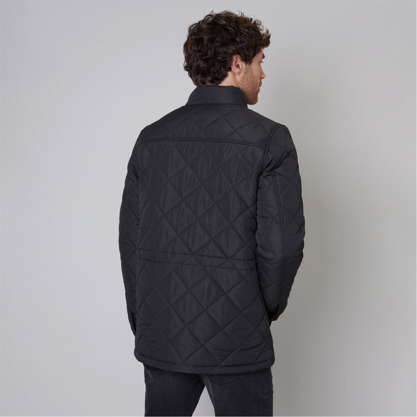 Jacheta Threadbare Showerproof Diamond Quilted