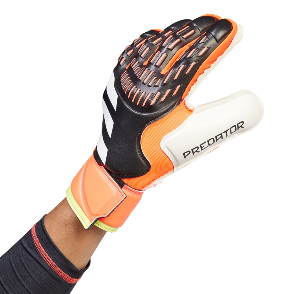 Manusa Adidas Predator Match Fingersave IQ4037 manusi de portar