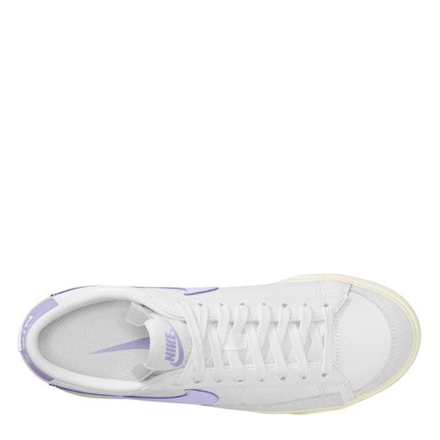 Pantof Nike Blazer Low Platform