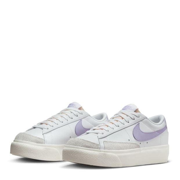 Pantof Nike Blazer Low Platform