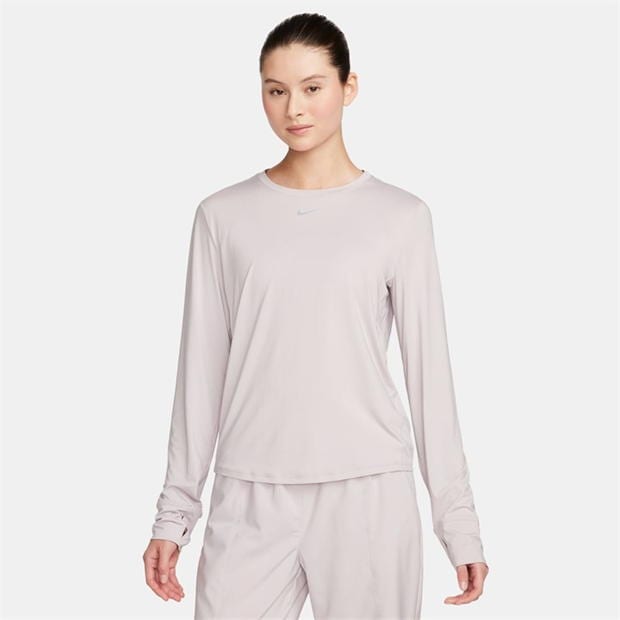 Nike One Classic Dri-FIT Long-Sleeve Fitness Top dama