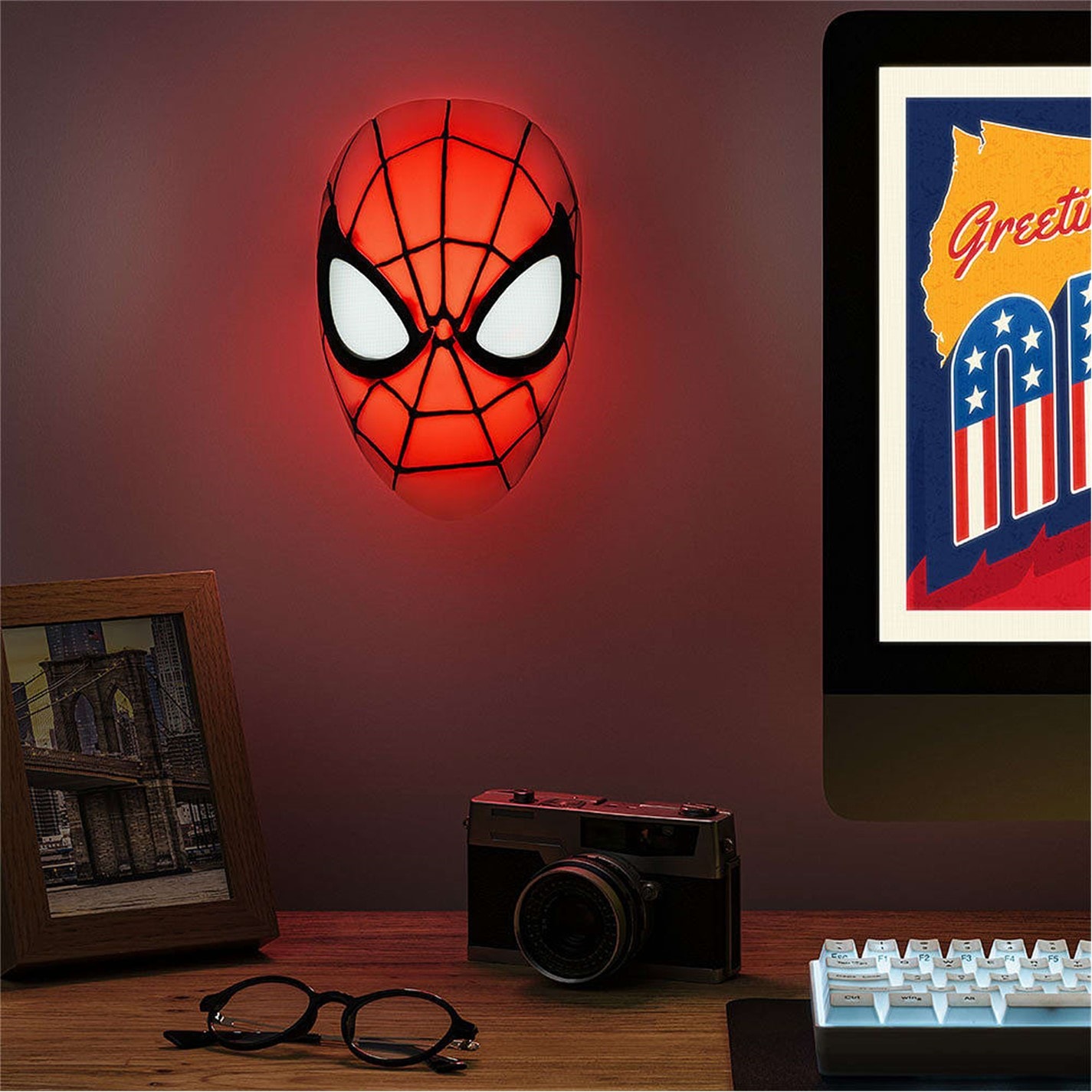 Paladone Marvel Spiderman Mask Light