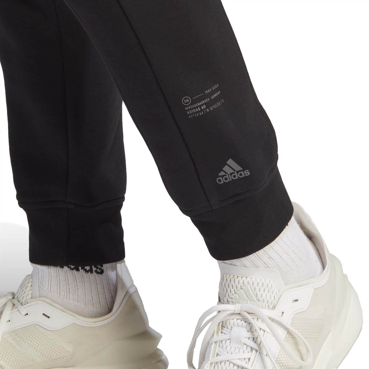 Pantalon adidas City Escape barbat