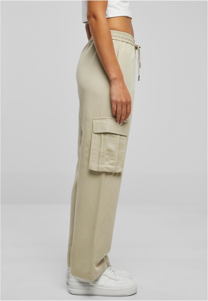 Pantalon Vicose Straight Leg Cargo dama Urban Classics