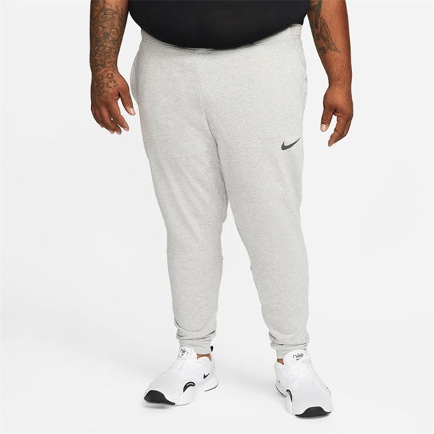 Pantalon trening Nike Dri-FIT Tapered barbat