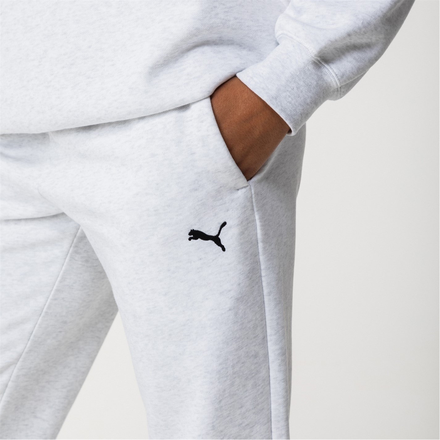 Pantalon trening Puma Ess Fl Cl Joggers dama