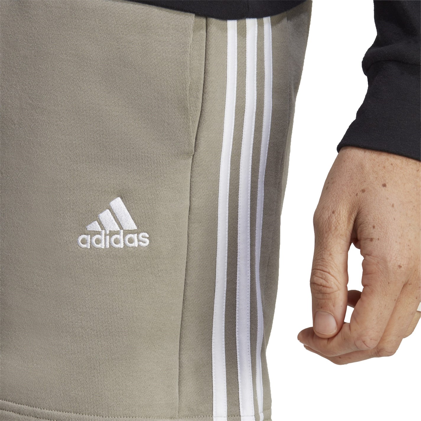 Bluza Pantalon scurt Combat adidas Essentials 3 Stripe barbat