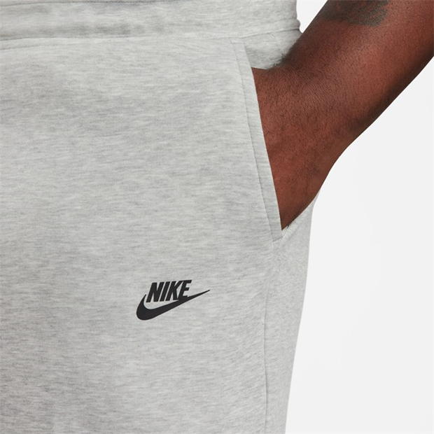 Bluza Pantalon scurt Combat Nike Sportswear Tech barbat