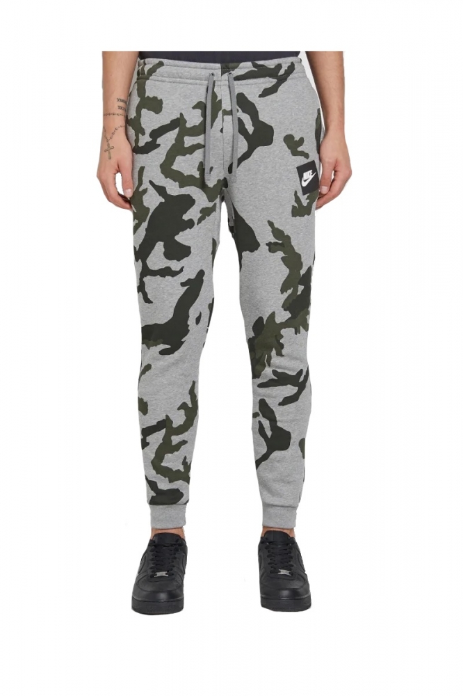 Pantaloni sport barbati nike aop club camo gri