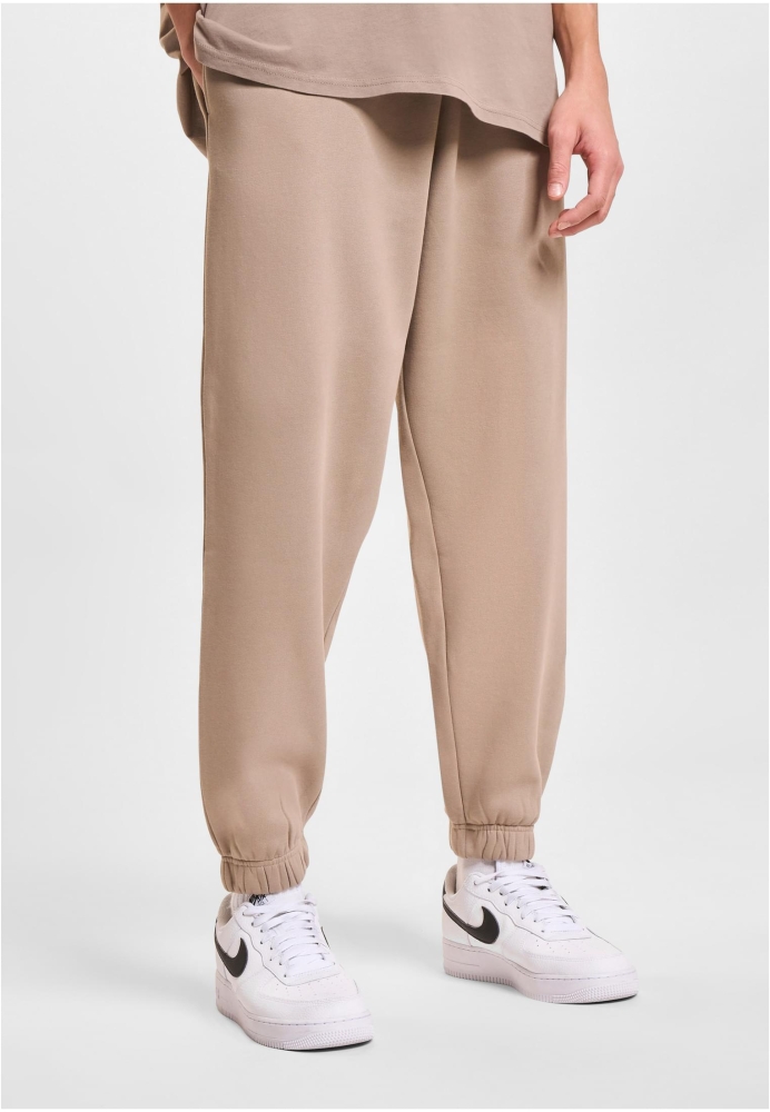 Pantalon trening DEF