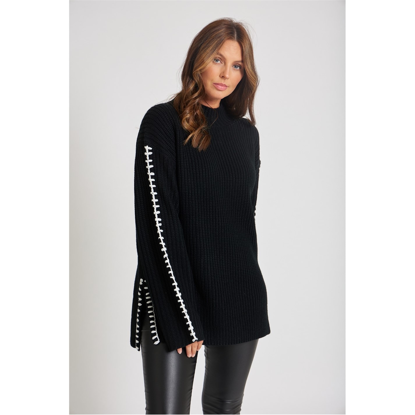 Be You Contrast Stitch Jumper dama