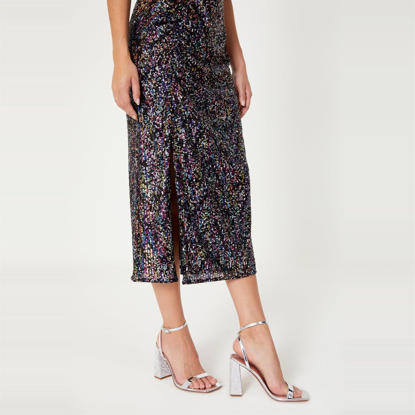 Rochie Be You Sequin V Neck Midi