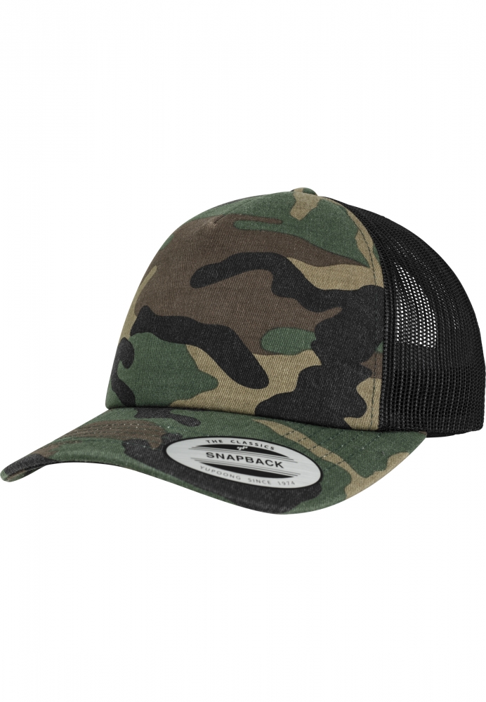 Sapca Camo Trucker Flexfit