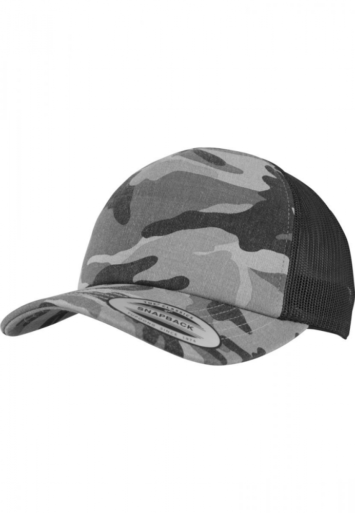 Sapca Camo Trucker Flexfit