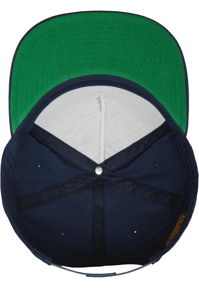 Classic 5 Panel Snapback Flexfit