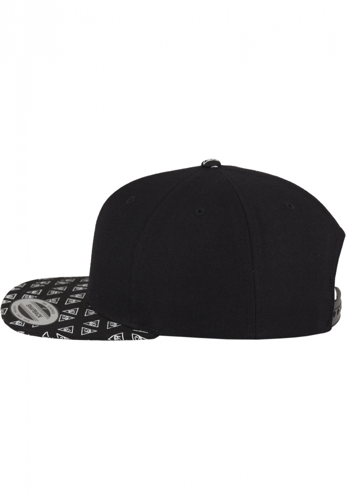 Horus Eye Snapback Flexfit