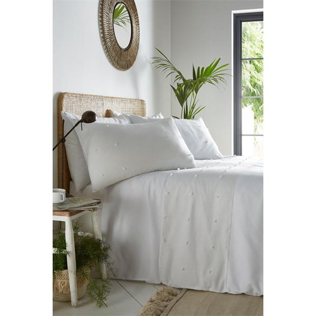 Silent Night Tufted Spot Duvet Set