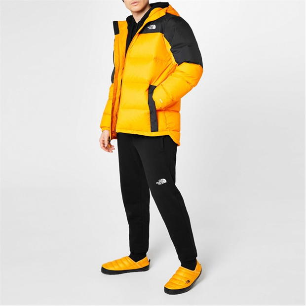 The North Face Men’s ThermoBalltm V Traction Winter Mules