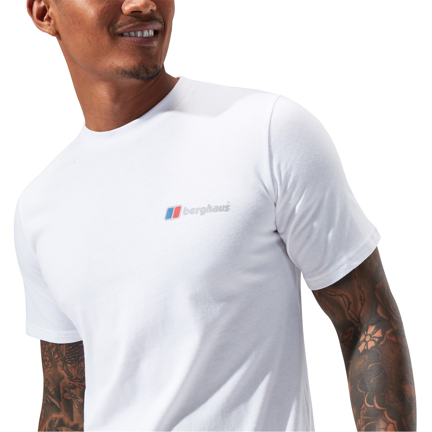 Camasa Berghaus Corporate Logo T-