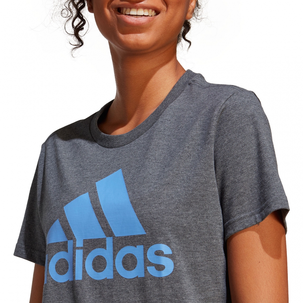 Tricou Koszulka damska adidas Loungewear Essentials Logo szara IC0634