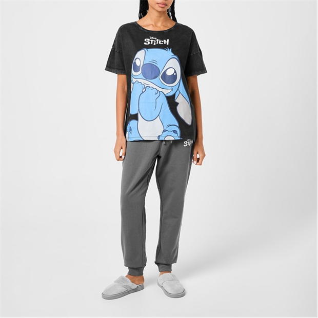 Camasa Character Stitch T-